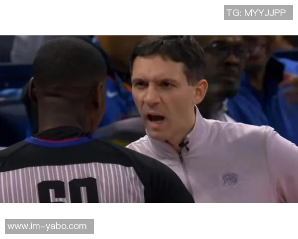 狄龙半场表现抢眼8中3加罚球6中6拿下13分但3犯令球队隐忧显现