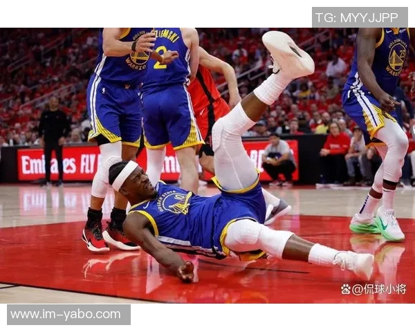 科尔透露巴特勒今日场上受伤情况不佳明日出战仍存疑虑