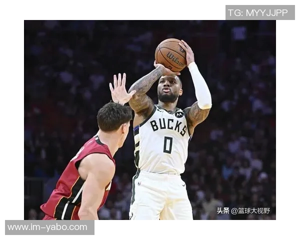 哈克斯称赞拉松为球队活力担当13中9砍下21分表现出色